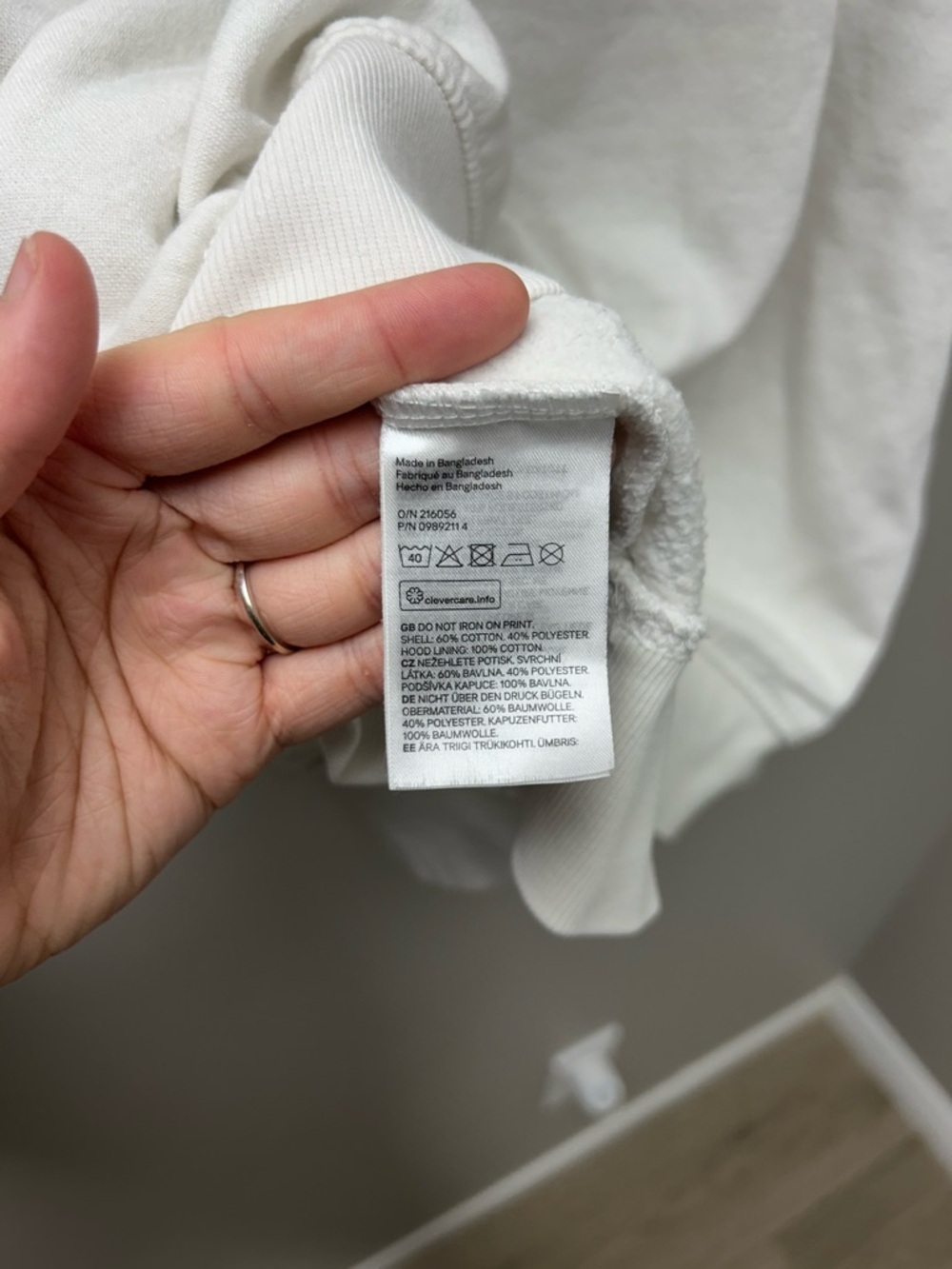 H&M Divided Women’s White‎ “Original” Pullover Hoodie - Picture 5 of 5